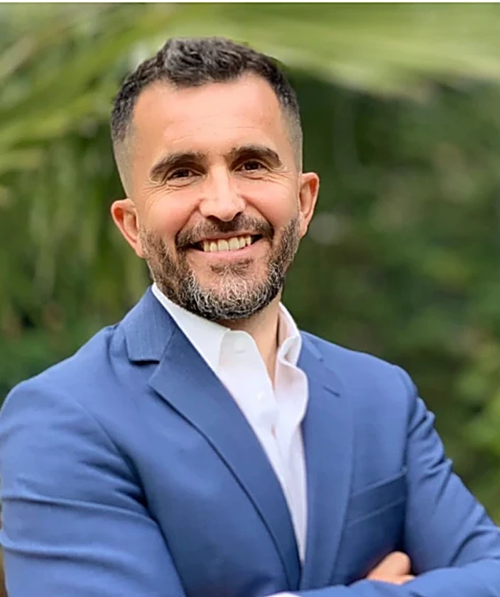 Portrait of Alain Palacios, founder of ABP Consulting